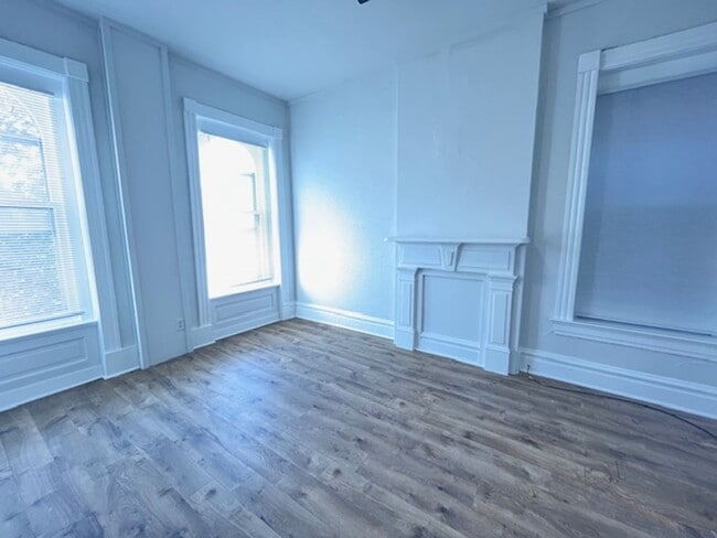 Building Photo - 3007 McNair Ave