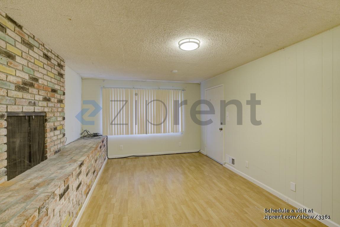Building Photo - Unit