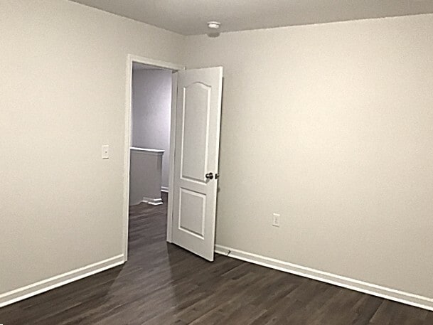 Building Photo - 7141 Spaniel Ct