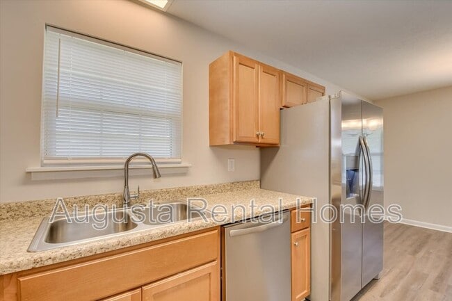 Building Photo - 3408 Princess Ct