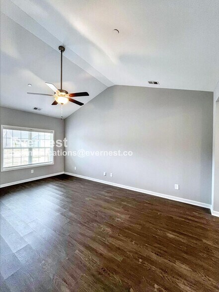 Building Photo - 1022 Echo Rdg Rd