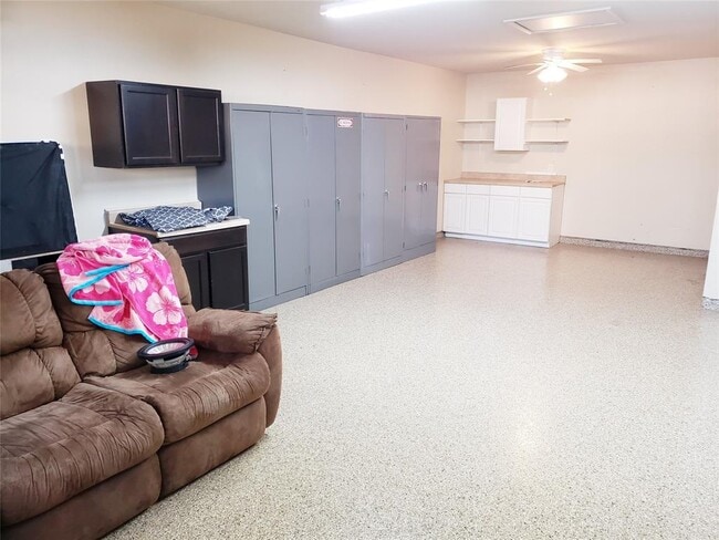 Building Photo - 8305 Turning Trail