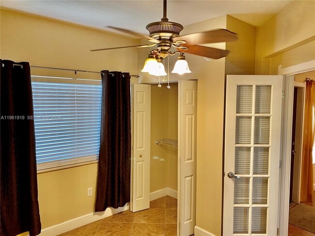 Building Photo - 11115 W Okeechobee Rd