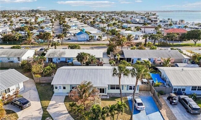 Building Photo - 86 N El Mar Dr