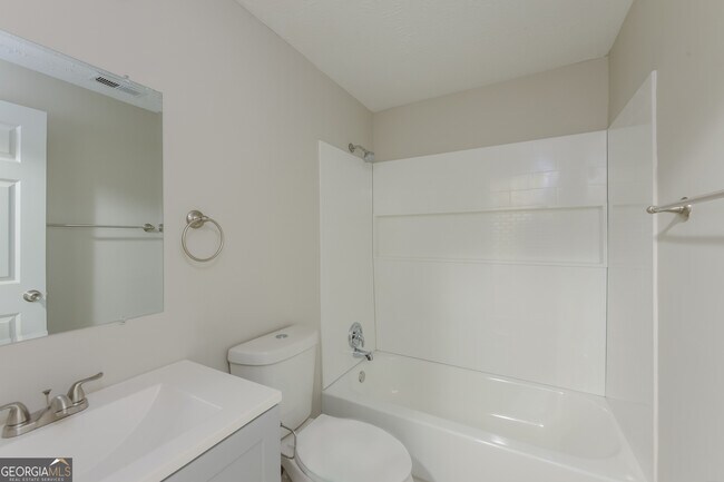 Building Photo - 5254 Long Green Ln