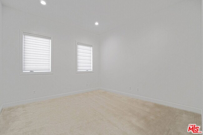 Building Photo - 20188 Marlow Ln