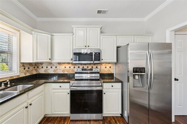 Building Photo - 2435 Cobble Creek Ln