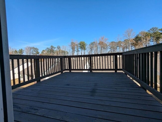 Building Photo - 2034 Britt Dr