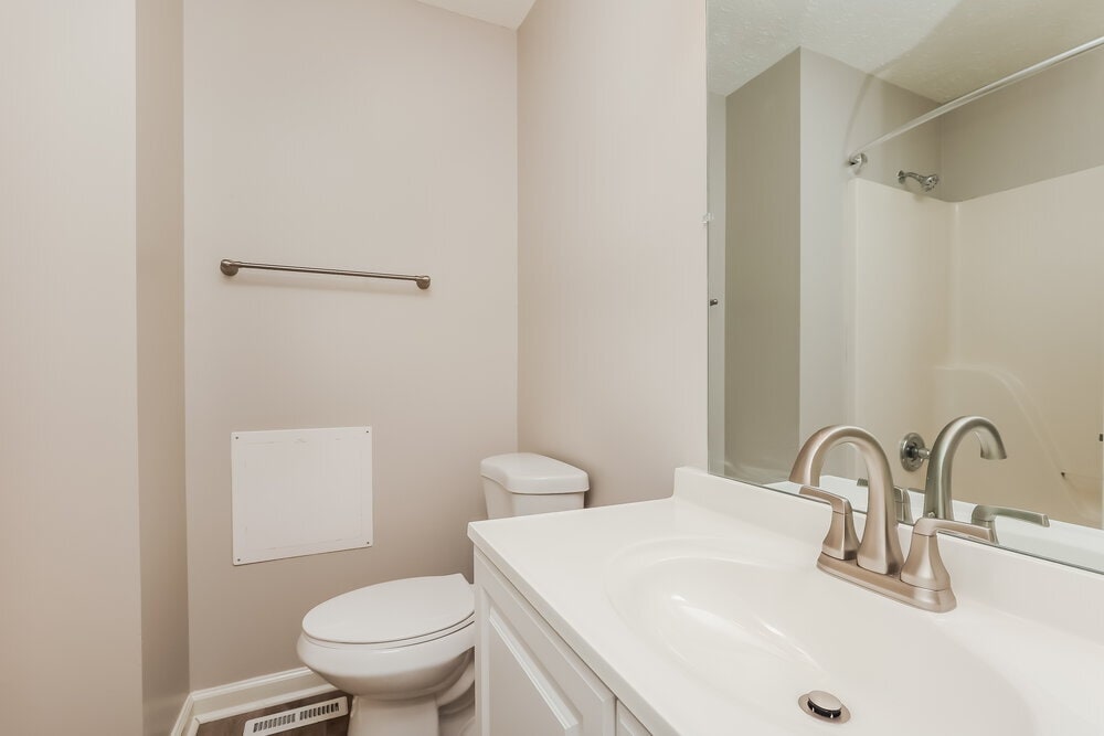 Building Photo - 2718 Lincoya Dr