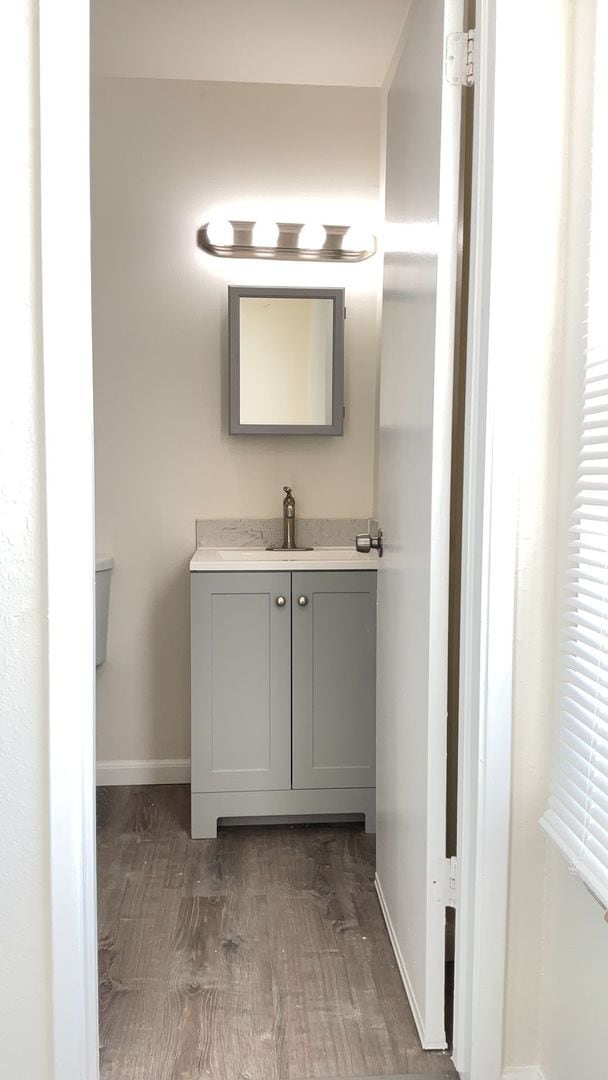 Building Photo - 537 Nevin Ave