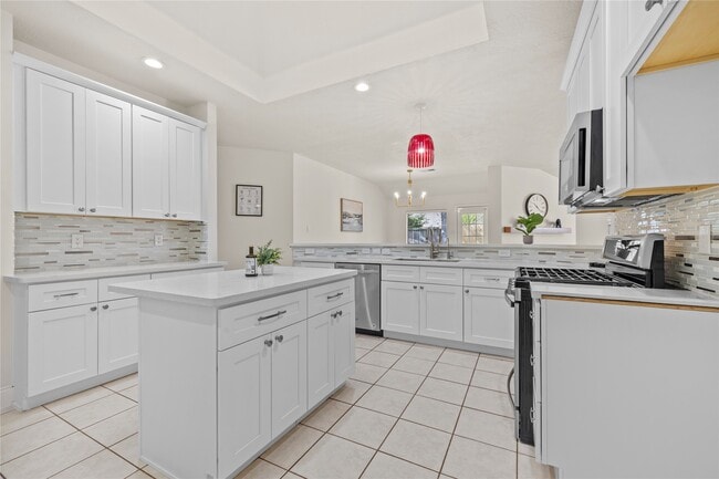 Building Photo - 16314 Cobble Springs Ct