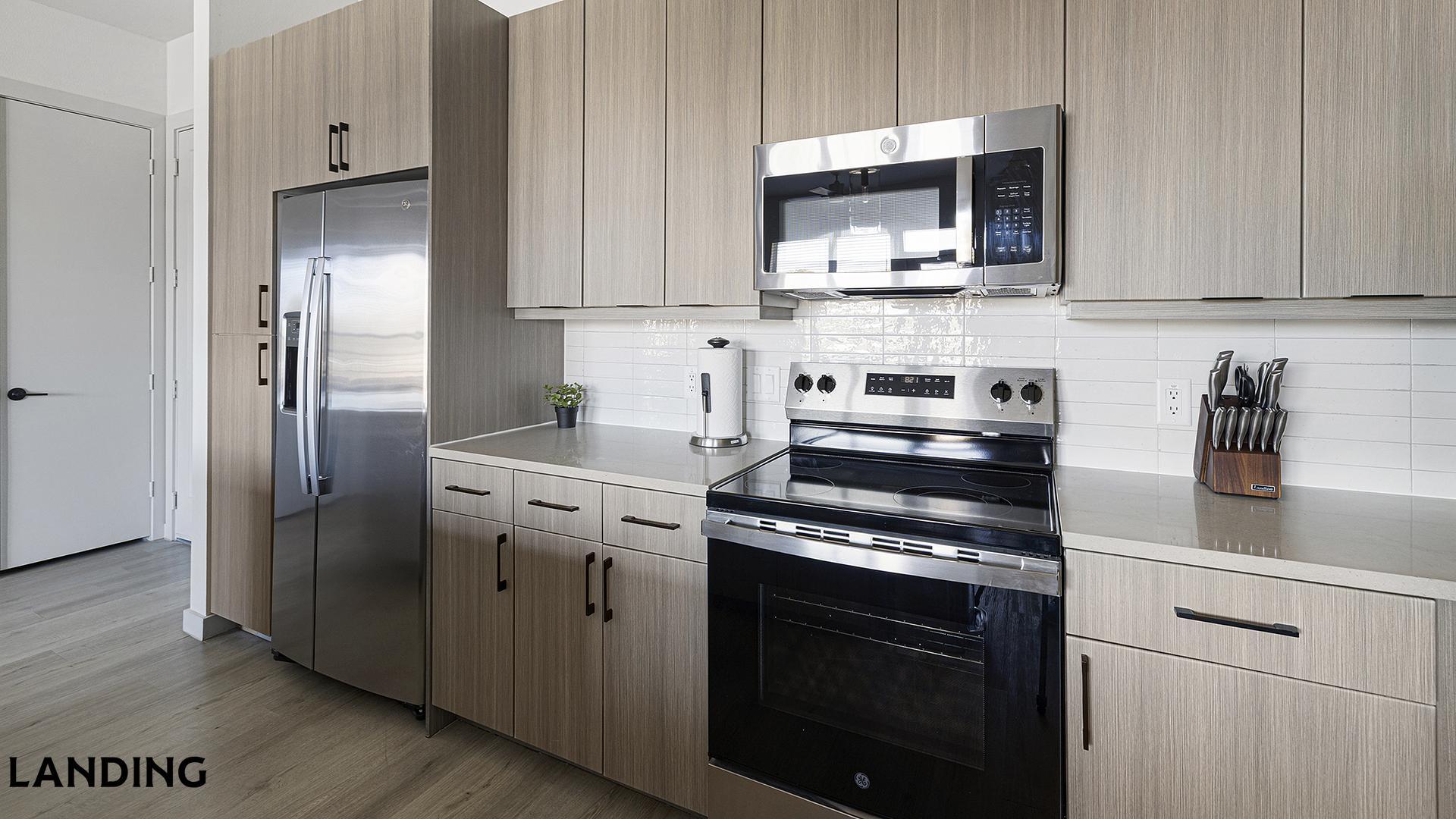 Building Photo - 1345 E 15th St