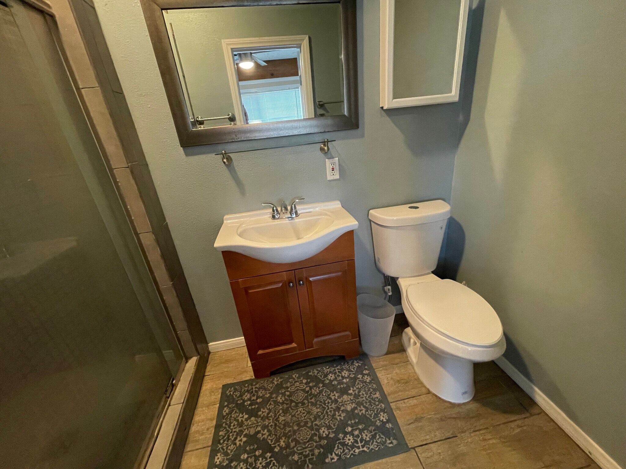 Building Photo - 19122 Clymer St