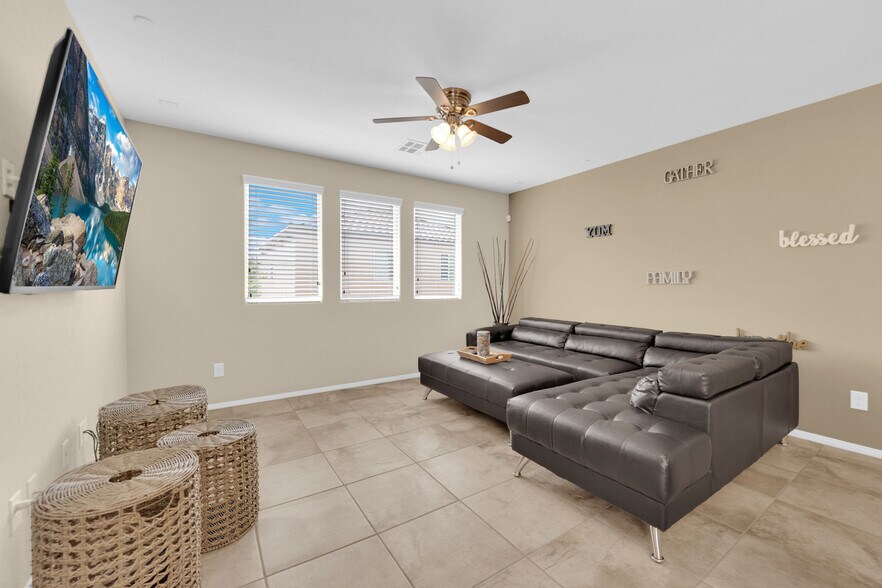 Building Photo - 7605 Finishing Touch Court