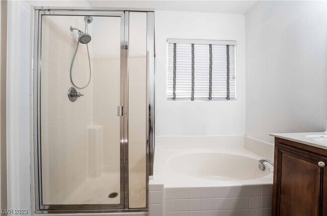 Building Photo - 1537 Moss View Ct