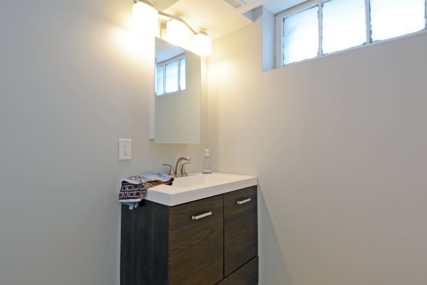 Building Photo - 5718 Nicollet Ave