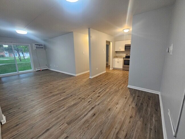 Building Photo - 125 W Elk Trail