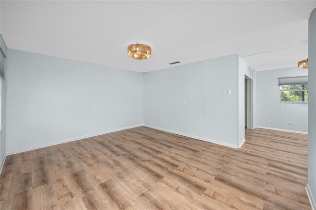 Building Photo - 8385 81st St