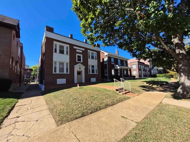 Building Photo - 6321 Cates Ave