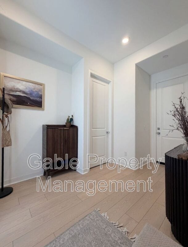 Building Photo - 27465 Viero Pl