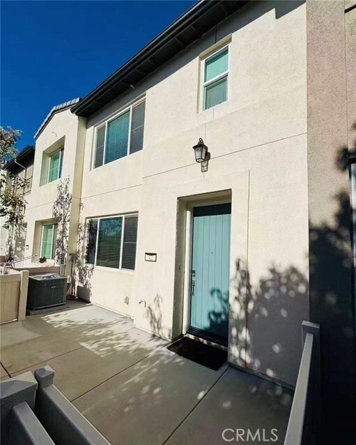 Building Photo - 42 Harmony Dr