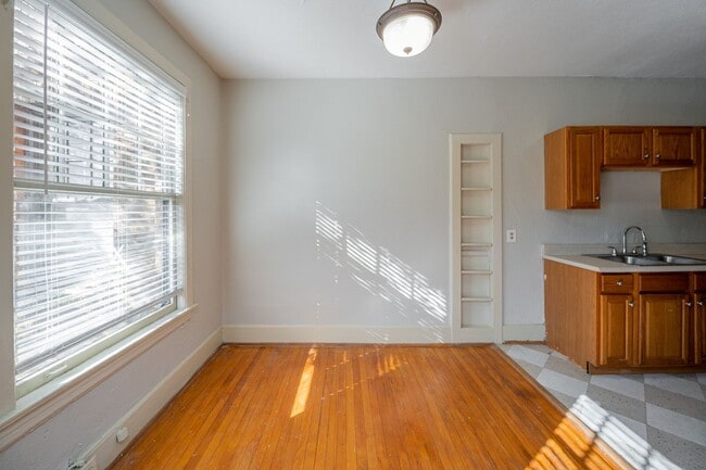 Interior Photo - Carlisle Terrace