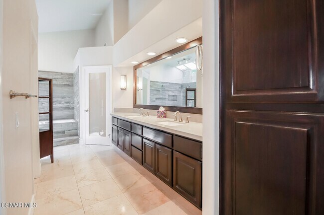 Building Photo - 23287 Park Basilico