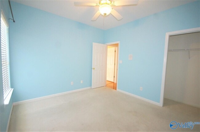 Building Photo - 209 Bridgeway Cir