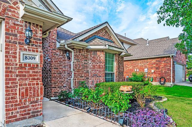 Building Photo - 8309 Green Ash Dr