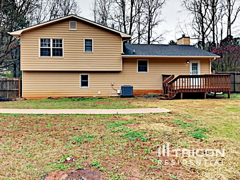 Building Photo - 175 Freestone Dr
