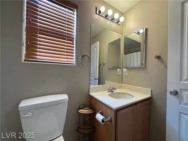 Building Photo - 9253 Valley Ranch Ave