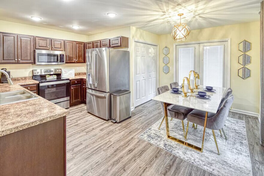 Building Photo - 4574 Rivers Landing Dr