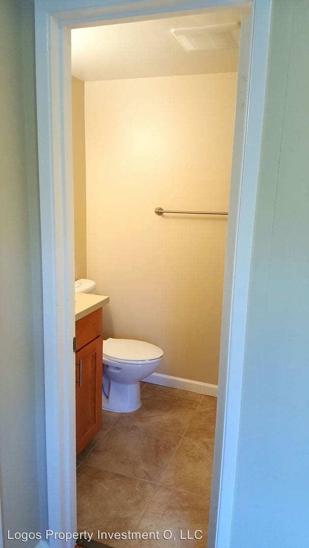 Building Photo - 470 Del Medio Ave