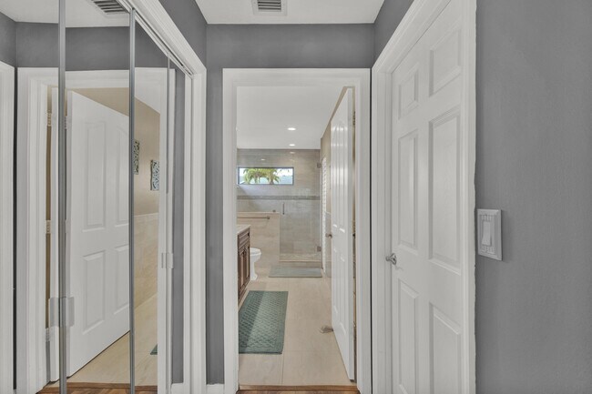 Building Photo - 1835 Staimford Cir
