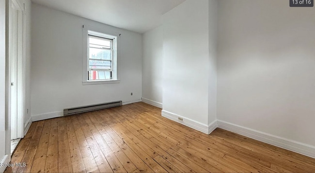 Building Photo - 285.5 Hudson Ave