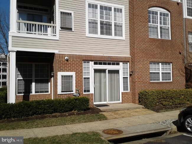 Building Photo - 4200 Mozart Brigade Ln