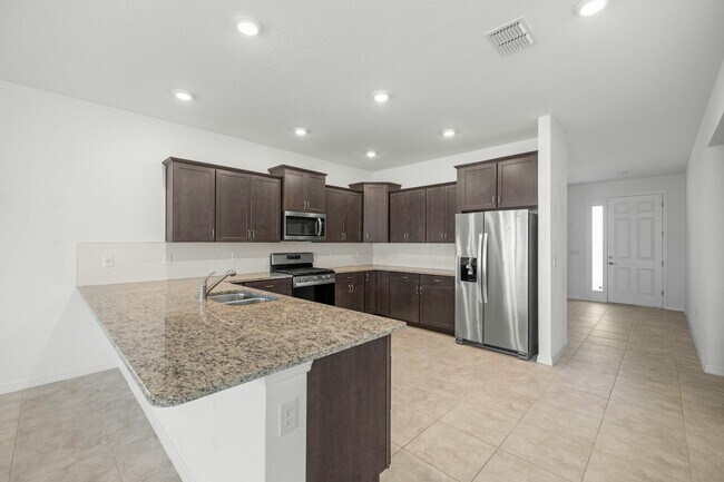 Building Photo - 7593 SW 63rd Ln Rd