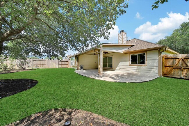 Building Photo - 5507 Valley Scene Way