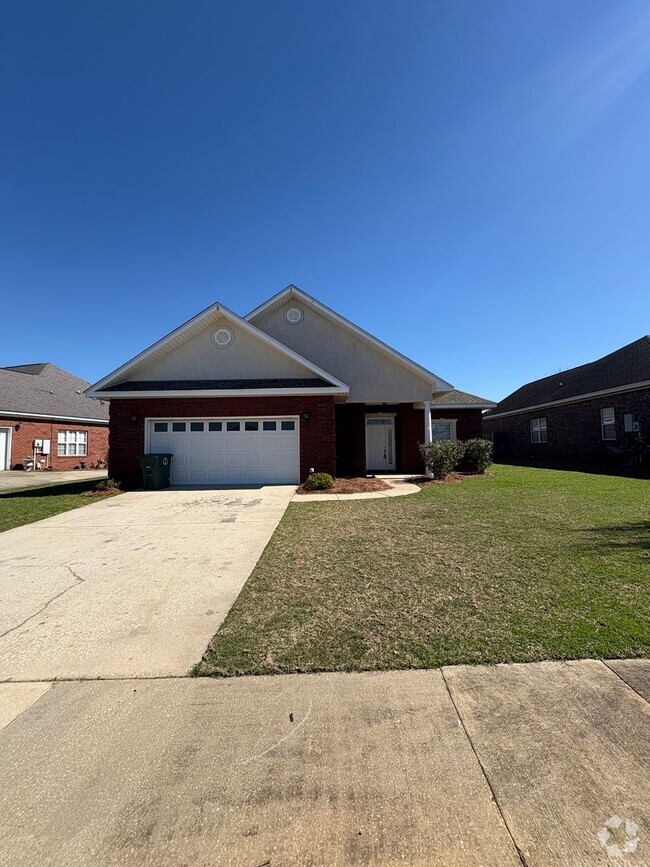 Building Photo - Cotton Creek!!!   New Flooring,   Fresh Pa...