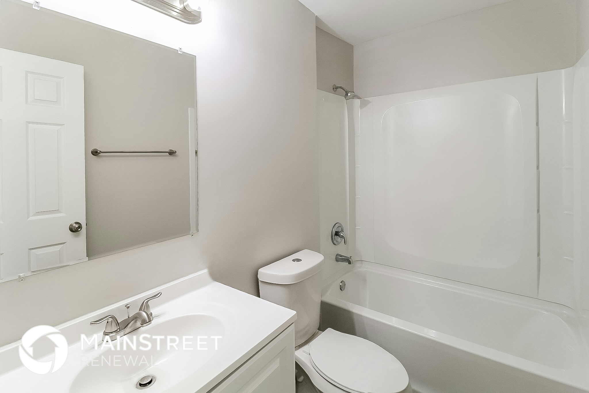 Building Photo - 4481 Buckingham Cir