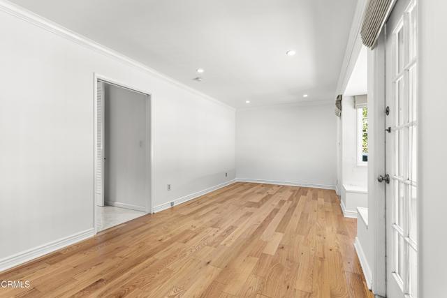 Building Photo - 3826 Dixie Canyon Ave