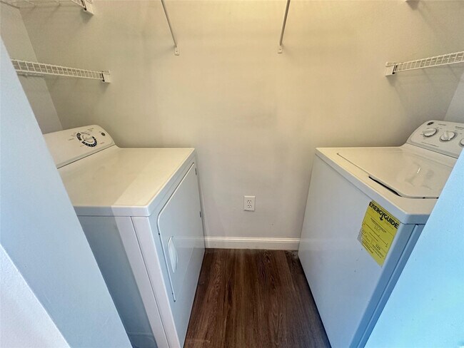 Building Photo - 3679 NW Mediterranean Ln