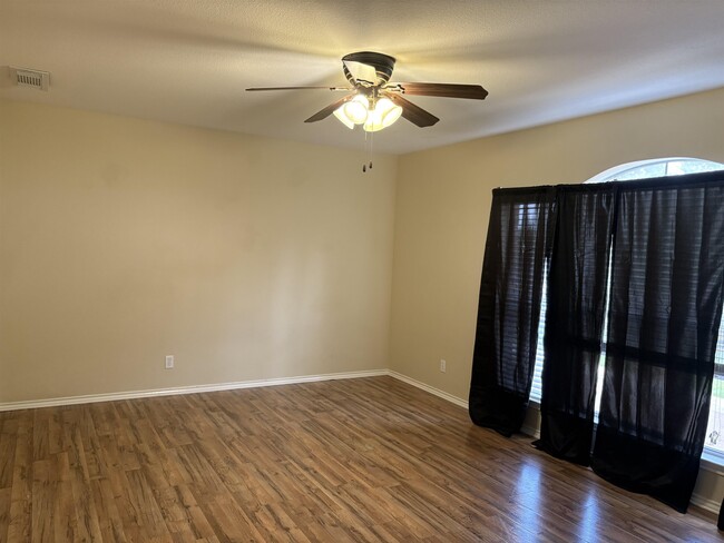 Building Photo - 2904 Anejo Dr