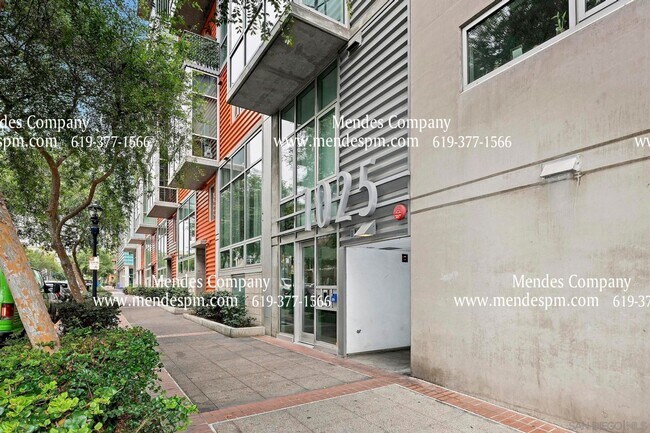 Building Photo - 1025 Island Ave
