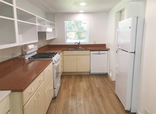 Building Photo - 18780 NW 238 Ave