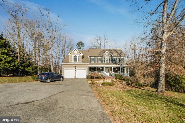 Building Photo - 7420 Mayflower Ct