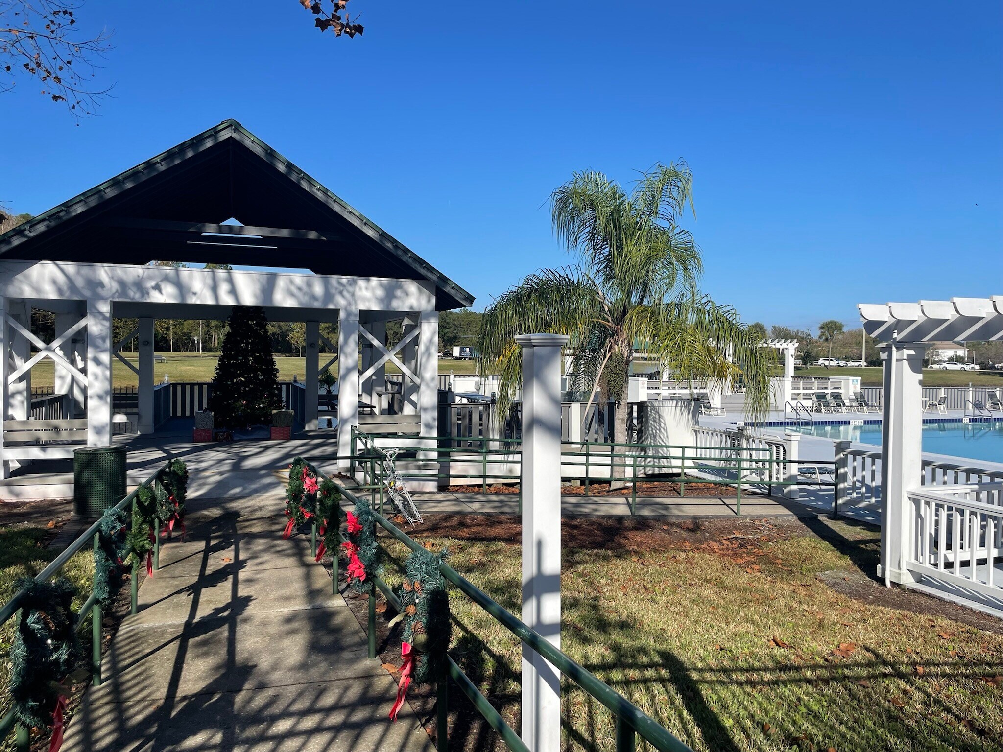 Building Photo - 1902 Ashmore Green Dr