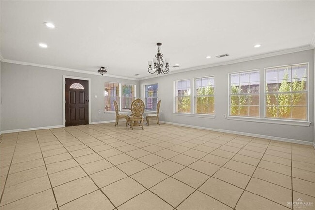 Building Photo - 16 Chaparral