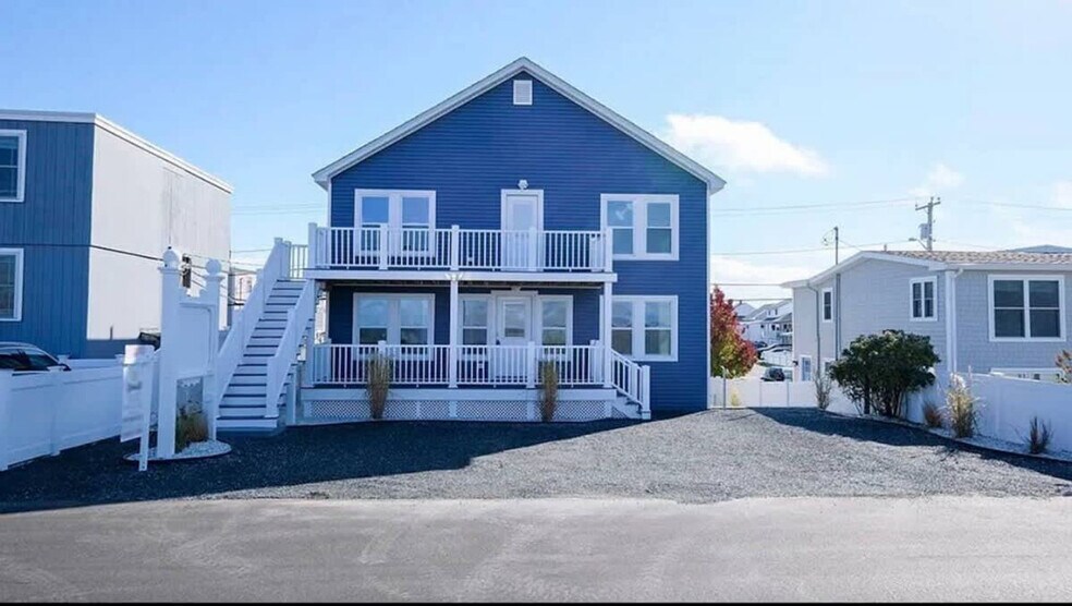 Building Photo - 301 Portsmouth Ave