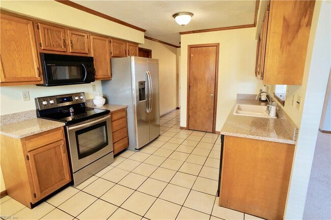 Building Photo - 937 Thompson Way